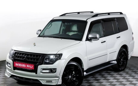 Mitsubishi Pajero IV рестайлинг 2, 2020 год, 3 790 000 рублей, 29 фотография