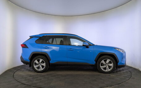 Toyota RAV4, 2019 год, 2 255 000 рублей, 4 фотография