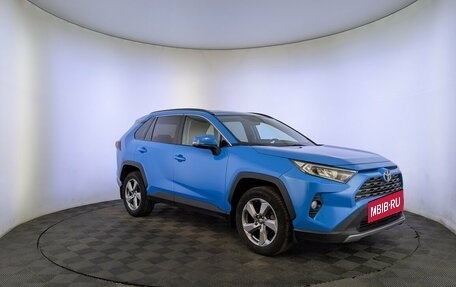 Toyota RAV4, 2019 год, 2 255 000 рублей, 3 фотография