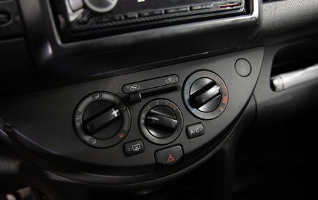 Nissan Note II рестайлинг, 2011 год, 549 000 рублей, 16 фотография