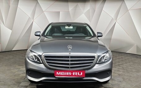 Mercedes-Benz E-Класс, 2018 год, 1 735 000 рублей, 7 фотография