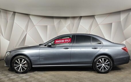 Mercedes-Benz E-Класс, 2018 год, 1 735 000 рублей, 5 фотография