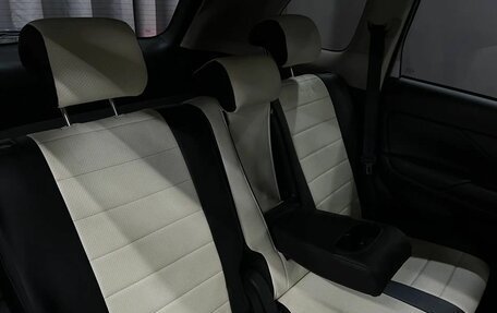 Mitsubishi Outlander III рестайлинг 3, 2014 год, 1 049 888 рублей, 20 фотография