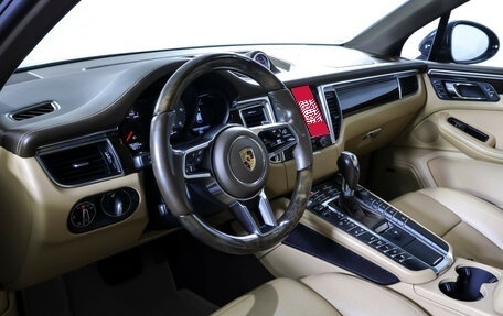 Porsche Macan I рестайлинг, 2015 год, 3 845 000 рублей, 15 фотография