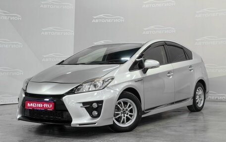 Toyota Prius, 2015 год, 1 399 000 рублей, 1 фотография