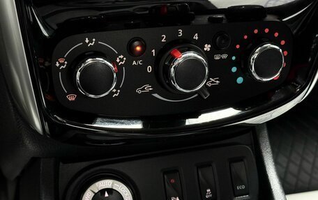 Nissan Terrano III, 2017 год, 1 349 000 рублей, 15 фотография