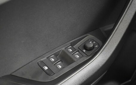 Skoda Karoq I, 2021 год, 2 152 900 рублей, 11 фотография