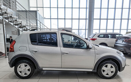 Renault Sandero I, 2014 год, 650 000 рублей, 4 фотография