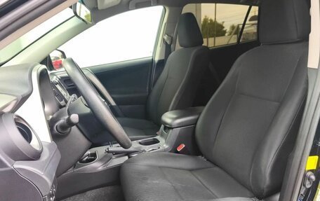 Toyota RAV4, 2015 год, 2 570 000 рублей, 14 фотография