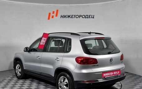 Volkswagen Tiguan I, 2012 год, 933 000 рублей, 7 фотография