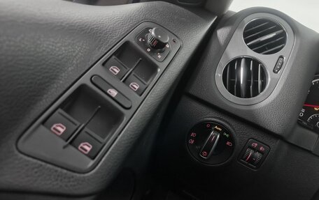 Volkswagen Tiguan I, 2012 год, 933 000 рублей, 15 фотография