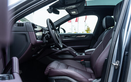 Porsche Cayenne III, 2026 год, 18 999 000 рублей, 10 фотография
