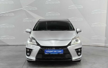 Toyota Prius, 2015 год, 1 399 000 рублей, 7 фотография