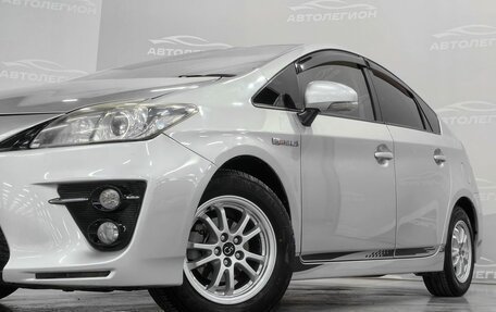 Toyota Prius, 2015 год, 1 399 000 рублей, 24 фотография