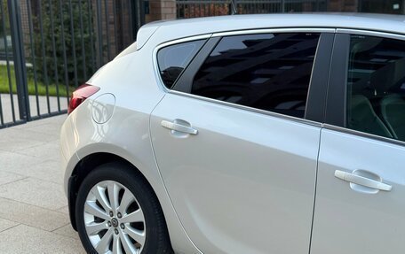 Opel Astra J, 2012 год, 670 000 рублей, 9 фотография