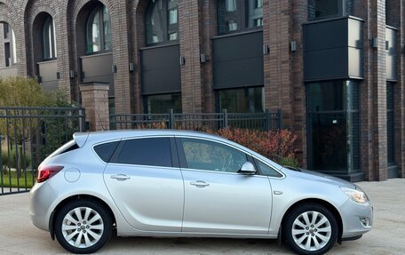 Opel Astra J, 2012 год, 670 000 рублей, 5 фотография