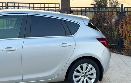 Opel Astra J, 2012 год, 670 000 рублей, 11 фотография
