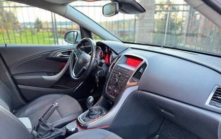 Opel Astra J, 2012 год, 670 000 рублей, 19 фотография