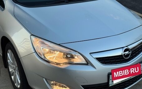 Opel Astra J, 2012 год, 670 000 рублей, 18 фотография