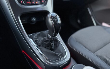 Opel Astra J, 2012 год, 670 000 рублей, 29 фотография