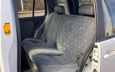Toyota Raum I, 1999 год, 330 000 рублей, 13 фотография