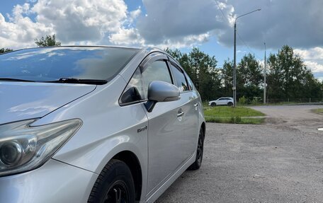 Toyota Prius, 2013 год, 1 200 000 рублей, 9 фотография
