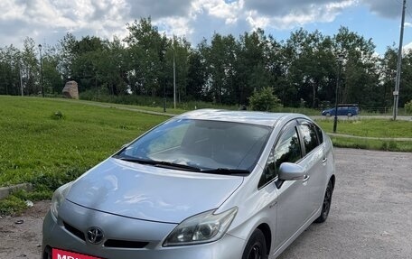 Toyota Prius, 2013 год, 1 200 000 рублей, 15 фотография