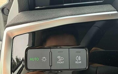 Audi Q3, 2023 год, 2 340 000 рублей, 16 фотография