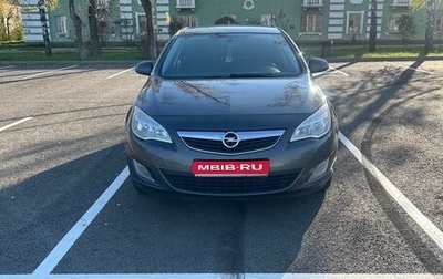 Opel Astra J, 2011 год, 540 000 рублей, 1 фотография