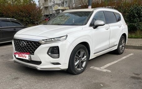 Hyundai Santa Fe IV, 2018 год, 3 750 000 рублей, 2 фотография