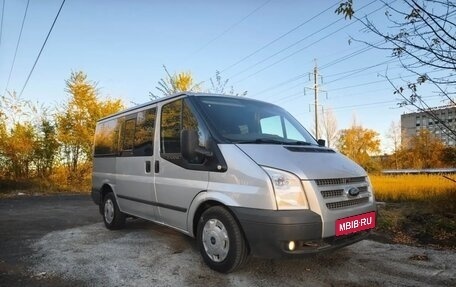Ford Tourneo Custom I рестайлинг, 2012 год, 1 550 000 рублей, 3 фотография