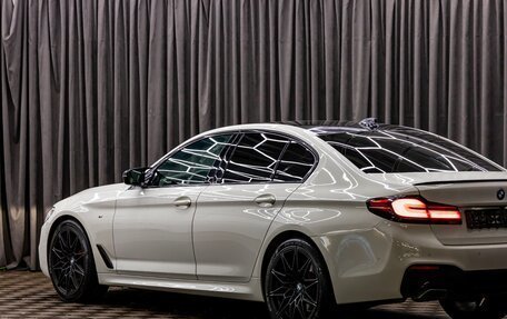 BMW 5 серия, 2019 год, 2 995 000 рублей, 9 фотография