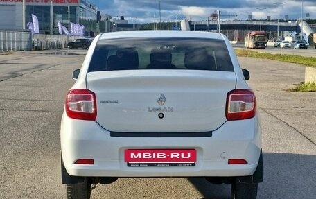 Renault Logan II, 2018 год, 699 000 рублей, 4 фотография