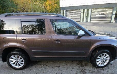 Skoda Yeti I рестайлинг, 2014 год, 990 000 рублей, 3 фотография