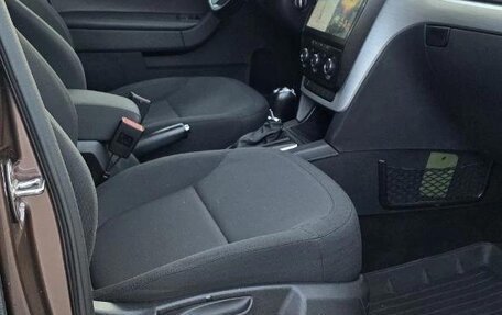 Skoda Yeti I рестайлинг, 2014 год, 990 000 рублей, 9 фотография