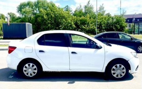 Renault Logan II, 2014 год, 380 000 рублей, 3 фотография