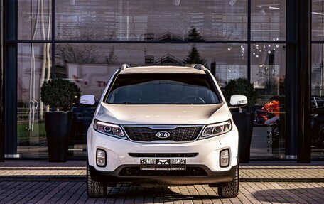 KIA Sorento II рестайлинг, 2018 год, 2 015 000 рублей, 2 фотография