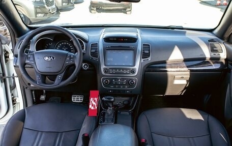 KIA Sorento II рестайлинг, 2018 год, 2 015 000 рублей, 16 фотография
