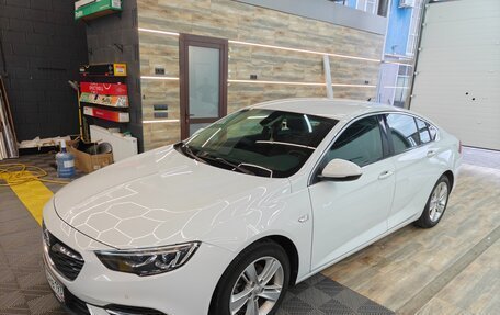 Opel Insignia II рестайлинг, 2019 год, 2 100 000 рублей, 2 фотография