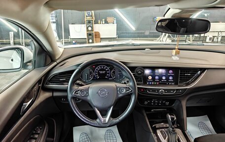 Opel Insignia II рестайлинг, 2019 год, 2 100 000 рублей, 28 фотография