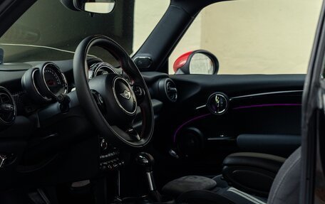 MINI Hatch, 2017 год, 2 050 000 рублей, 21 фотография