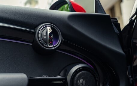 MINI Hatch, 2017 год, 2 050 000 рублей, 27 фотография