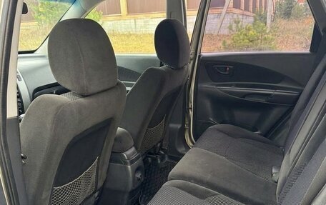 Hyundai Tucson III, 2008 год, 900 000 рублей, 8 фотография