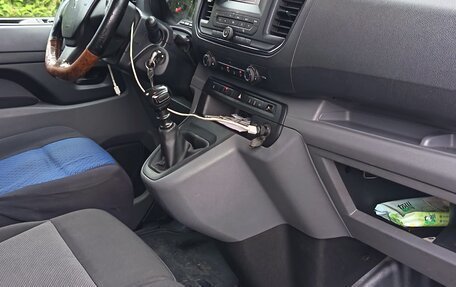 Peugeot Expert, 2018 год, 1 600 000 рублей, 2 фотография