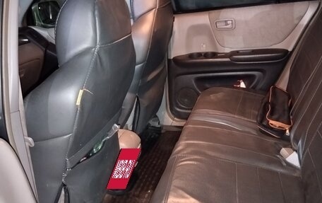 Toyota Highlander III, 2002 год, 1 000 000 рублей, 7 фотография