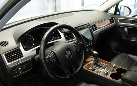 Volkswagen Touareg III, 2013 год, 2 150 000 рублей, 7 фотография