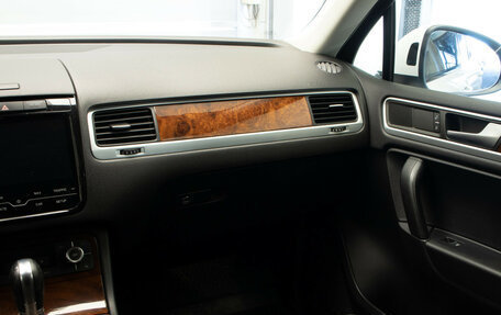 Volkswagen Touareg III, 2013 год, 2 150 000 рублей, 26 фотография