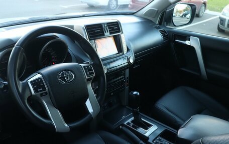 Toyota Land Cruiser Prado 150 рестайлинг, 2013 год, 3 366 000 рублей, 5 фотография