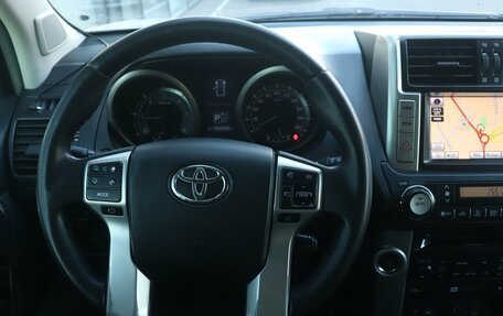 Toyota Land Cruiser Prado 150 рестайлинг, 2013 год, 3 366 000 рублей, 11 фотография
