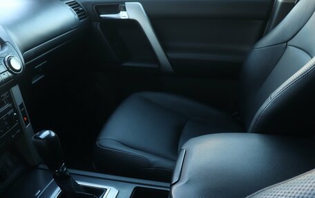 Toyota Land Cruiser Prado 150 рестайлинг, 2013 год, 3 366 000 рублей, 14 фотография